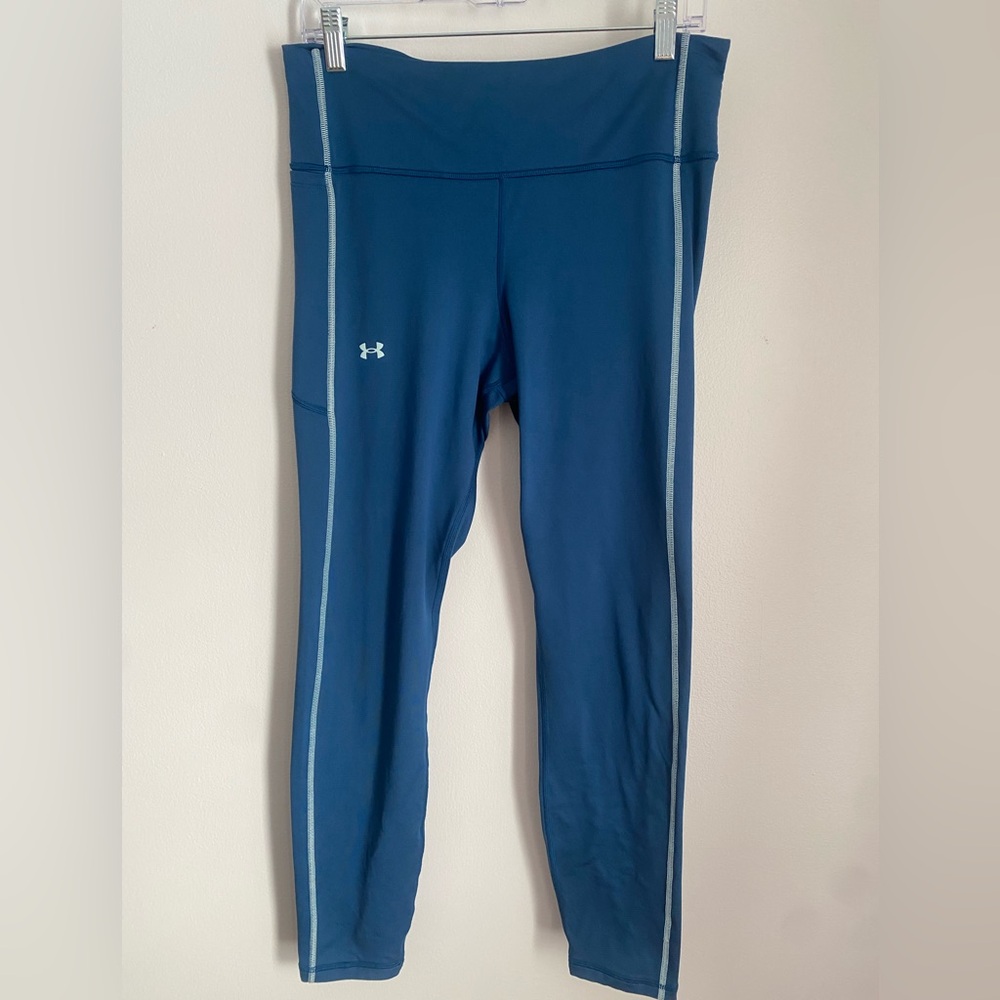 Under Armour blue compression leggings